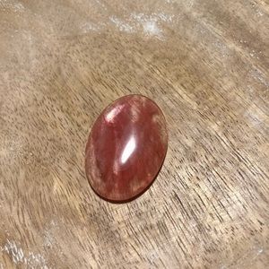 Red Smelting Quartz Cabochon Stone